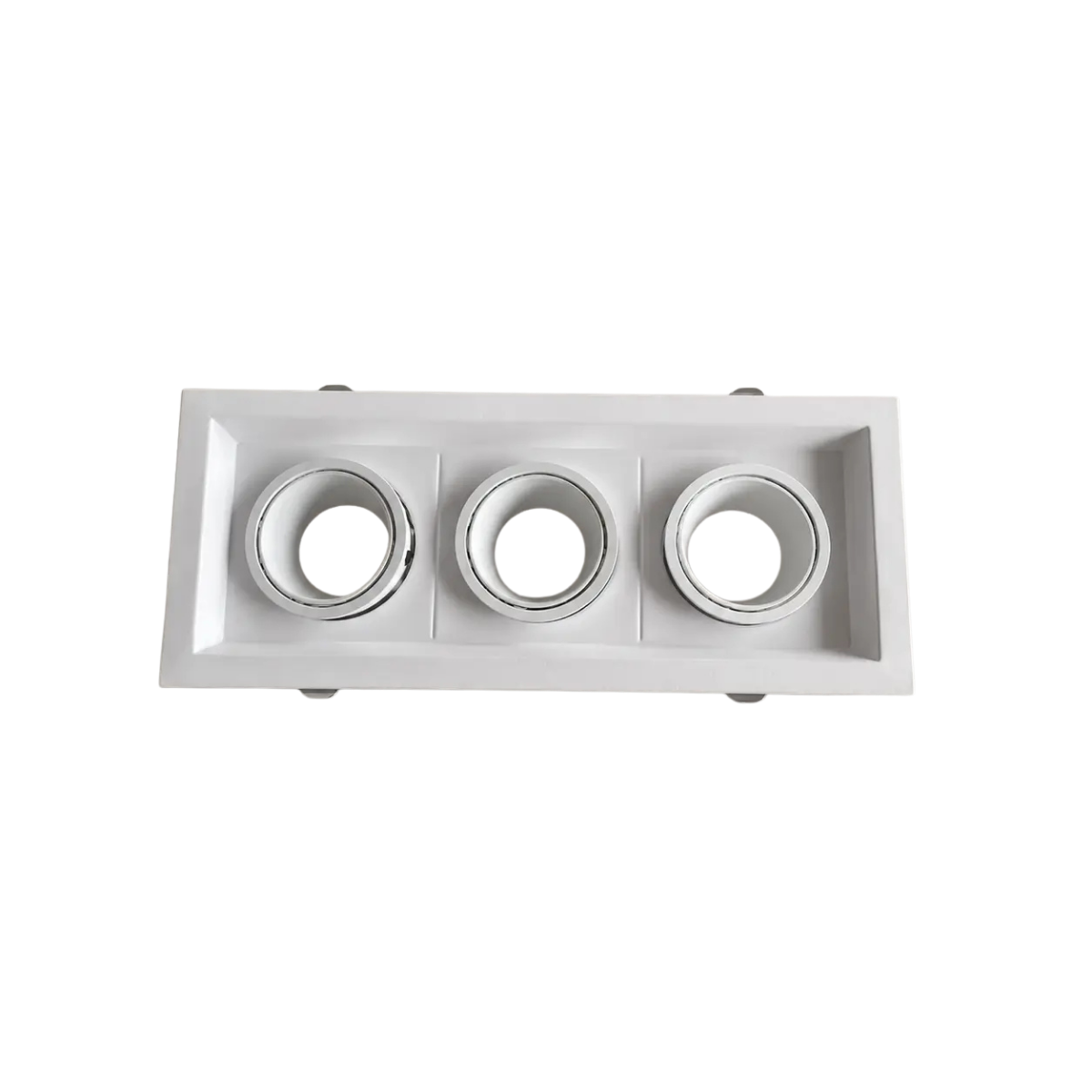 Ojo de Buey Cuadrado Triple en Metal para Bombillo GU10