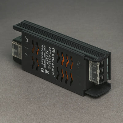 Fuente LED Slim 24V 2.5A 60W IP20 Para Interiores
