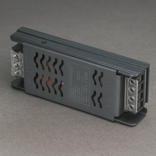 Fuente cinta LED 24v 4.2A 100W Delgada para interiores Premium