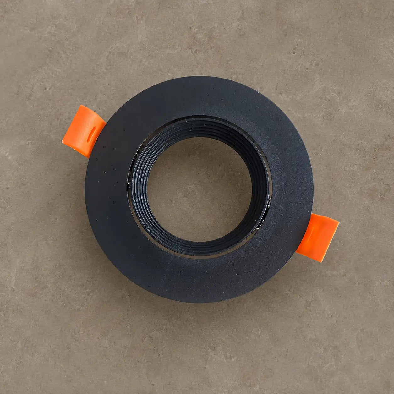 Ojo de Buey Recesado GU10 Blanco o Negro con Bombillo y Socket